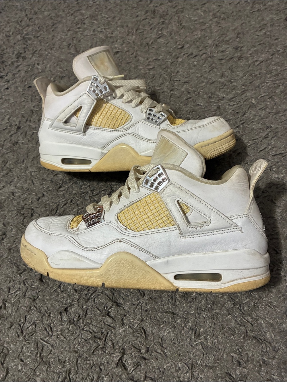 Jordan 4 pure money